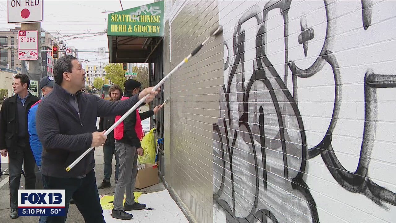 Seattle mayor wants state to take quicker action on graffiti removal along highways