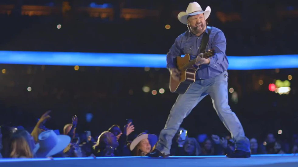 Garth Brooks tickets on sale for Dallas stop