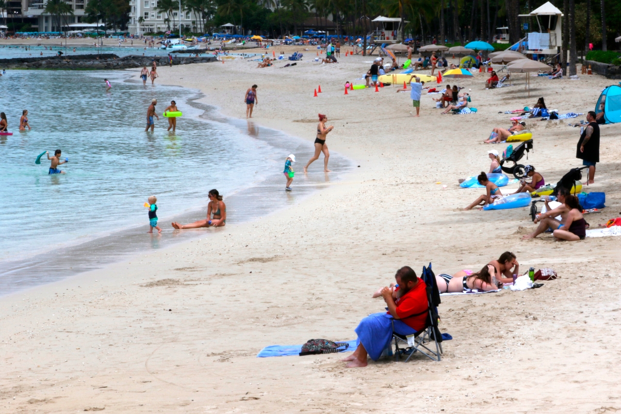 Japanese tourists make their Hawaii comeback