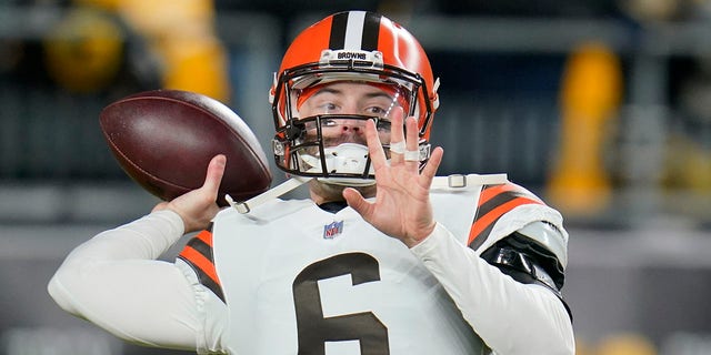 Cleveland Browns quarterback Baker Mayfield warms up before a game against the Pittsburgh Steelers Jan. 3, 2022, in Pittsburgh.