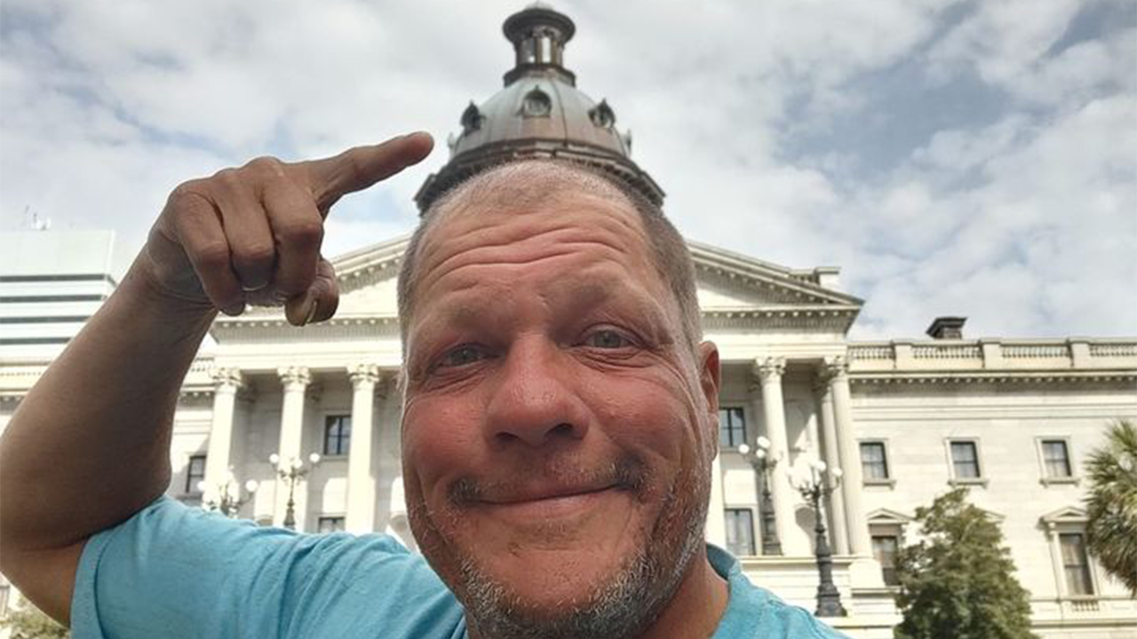 NY man cycling across America hits SC, reveals the one religious symbol he’s seen nationwide