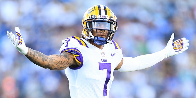 LSU Tigers Cornerback Derek Stingley Jr. (7) celebrates during a college football game between the LSU Tigers and the UCLA Bruins played on September 4, 2021 at the Rose Bowl in Pasadena, CA.