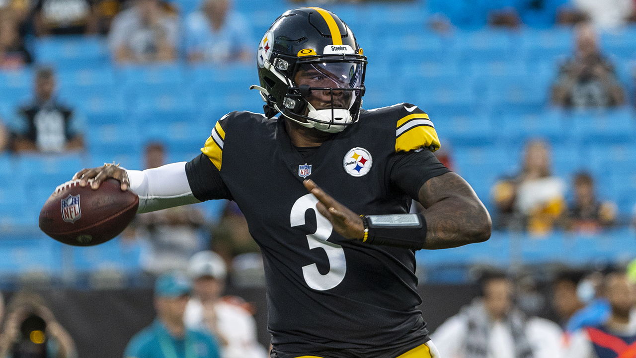 Steelers quarterback Dwayne Haskins killed after being struck by car