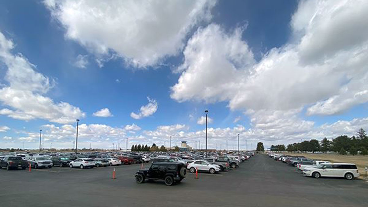 Idaho Falls Regional Airport urges planning ahead as parking reaches capacity – Local News 8