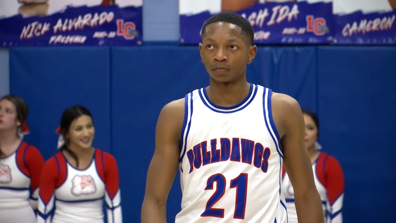 Las Cruces basketball star “Deuce” Benjamin Jr. announces commitment to New Mexico State