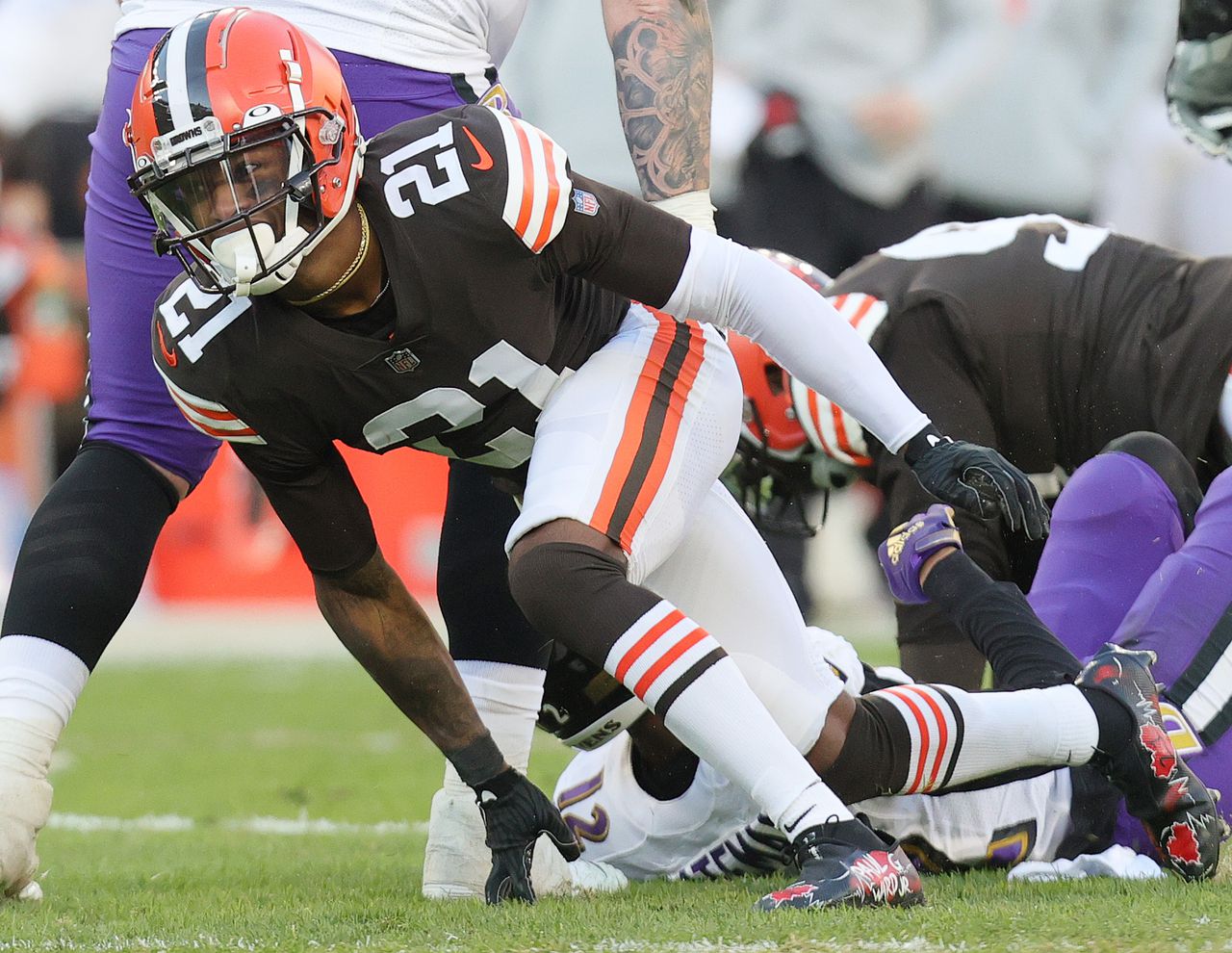 Browns extension of Denzel Ward means core is locked up, contention window is wide open: Dan Labbe