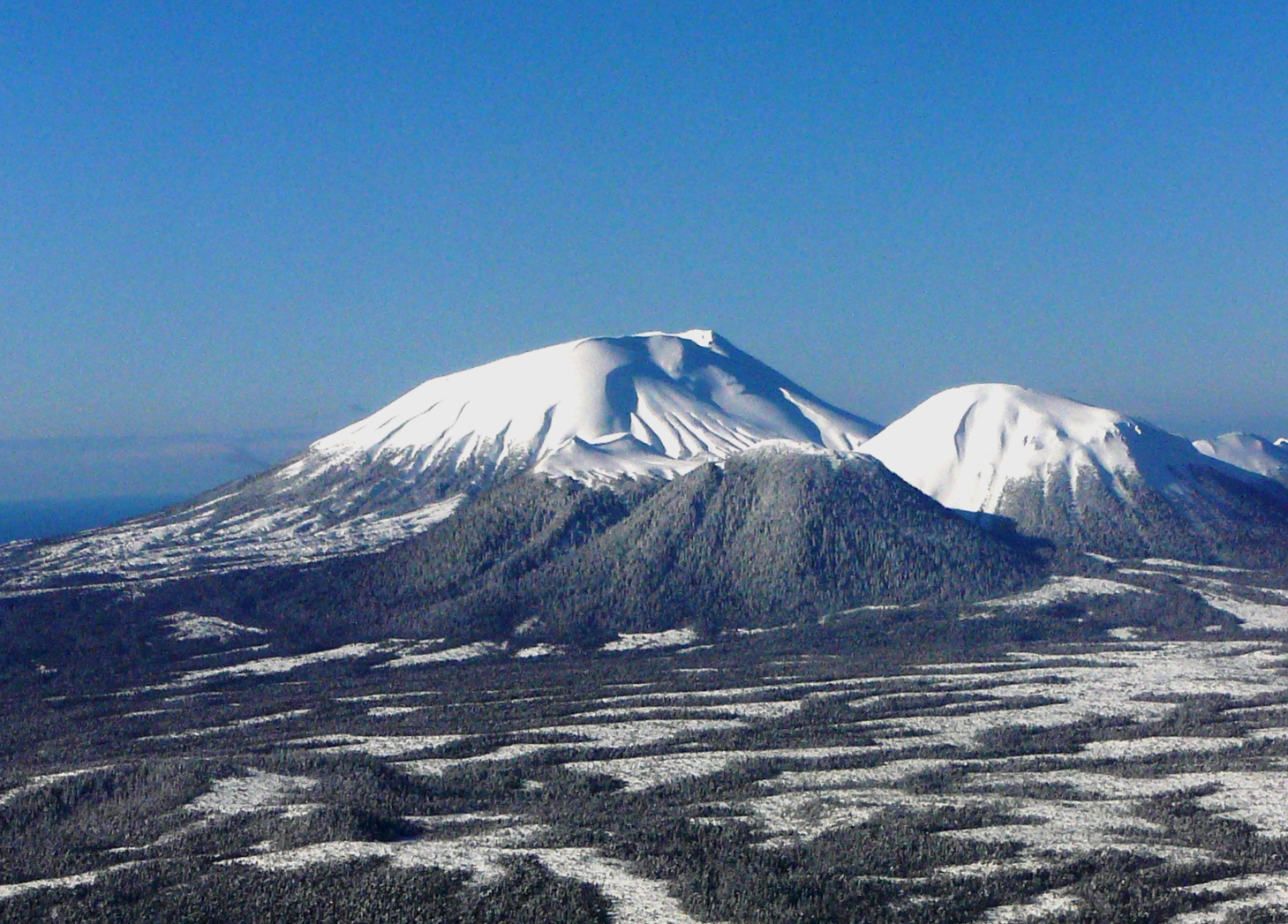 No, Mt. Edgecumbe is not about to blow, scientists say – Alaska Public Media