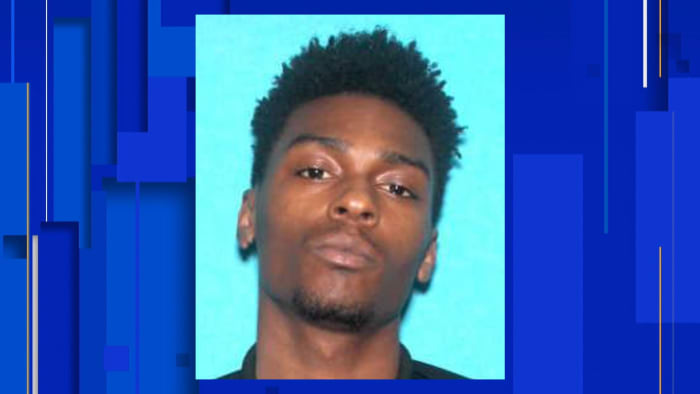 Detroit police search for 21-year-old man linked to double shooting