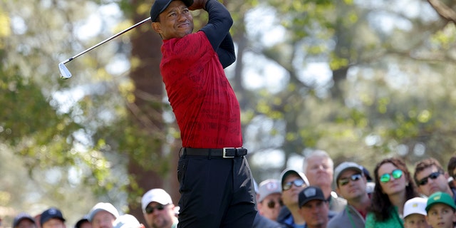 Tiger Woods plays his shot from the fourth tee during the final round of the Masters on April 10, 2022.