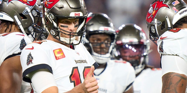 Tampa Bay Buccaneers  QB Tom Brady (12) during game vs Dallas Cowboys at Raymond James Stadium. Tampa, FL