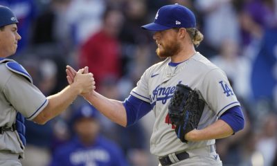 Plaschke: Championship-favorite Dodgers check all the boxes in season-opening win