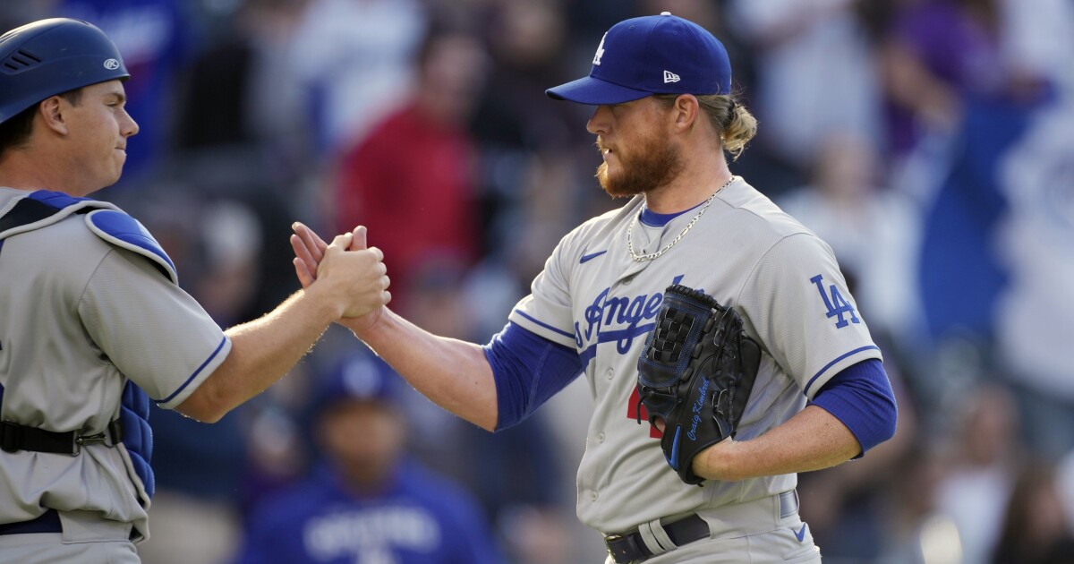 Plaschke: Championship-favorite Dodgers check all the boxes in season-opening win