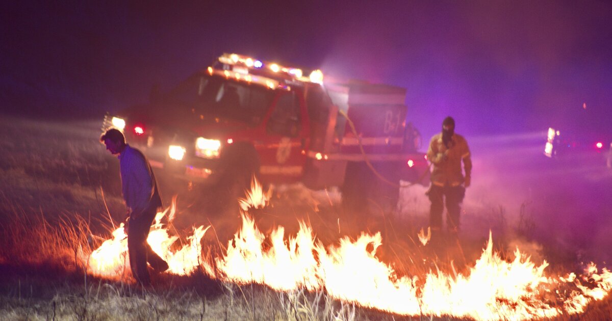 Kansas wildfire responders brace as a dangerously dry, windy season drags on