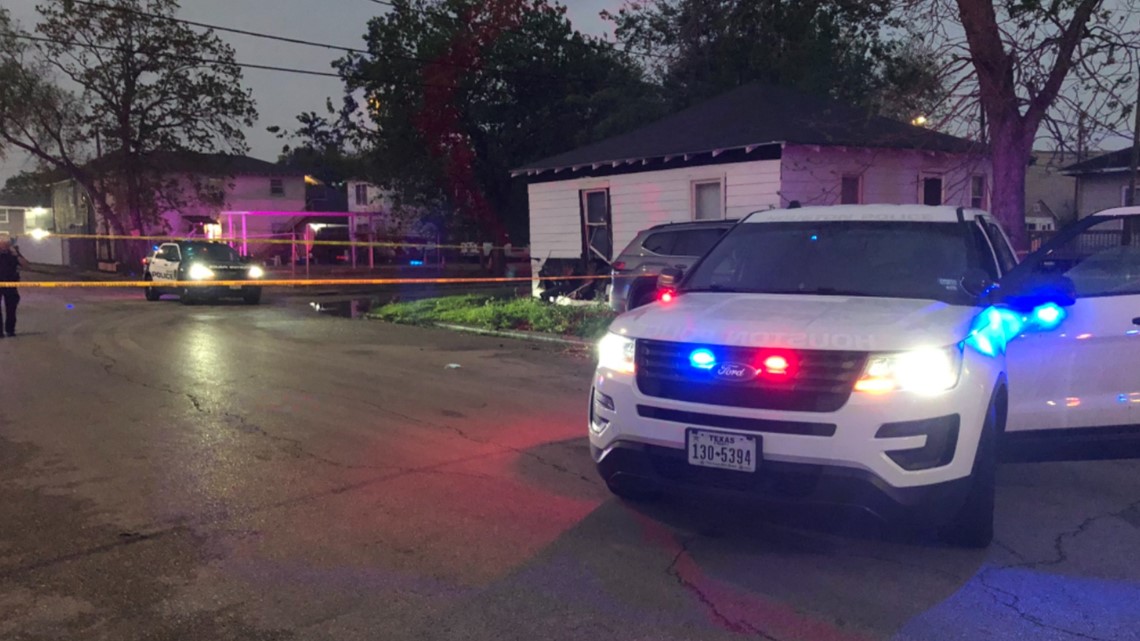 Woman killed, man seriously injured in shooting in Houston’s Third Ward, police say