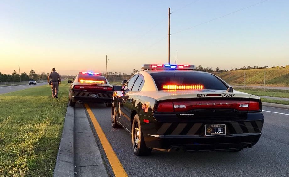 1 transported to hospital after double crash in SW Miami-Dade