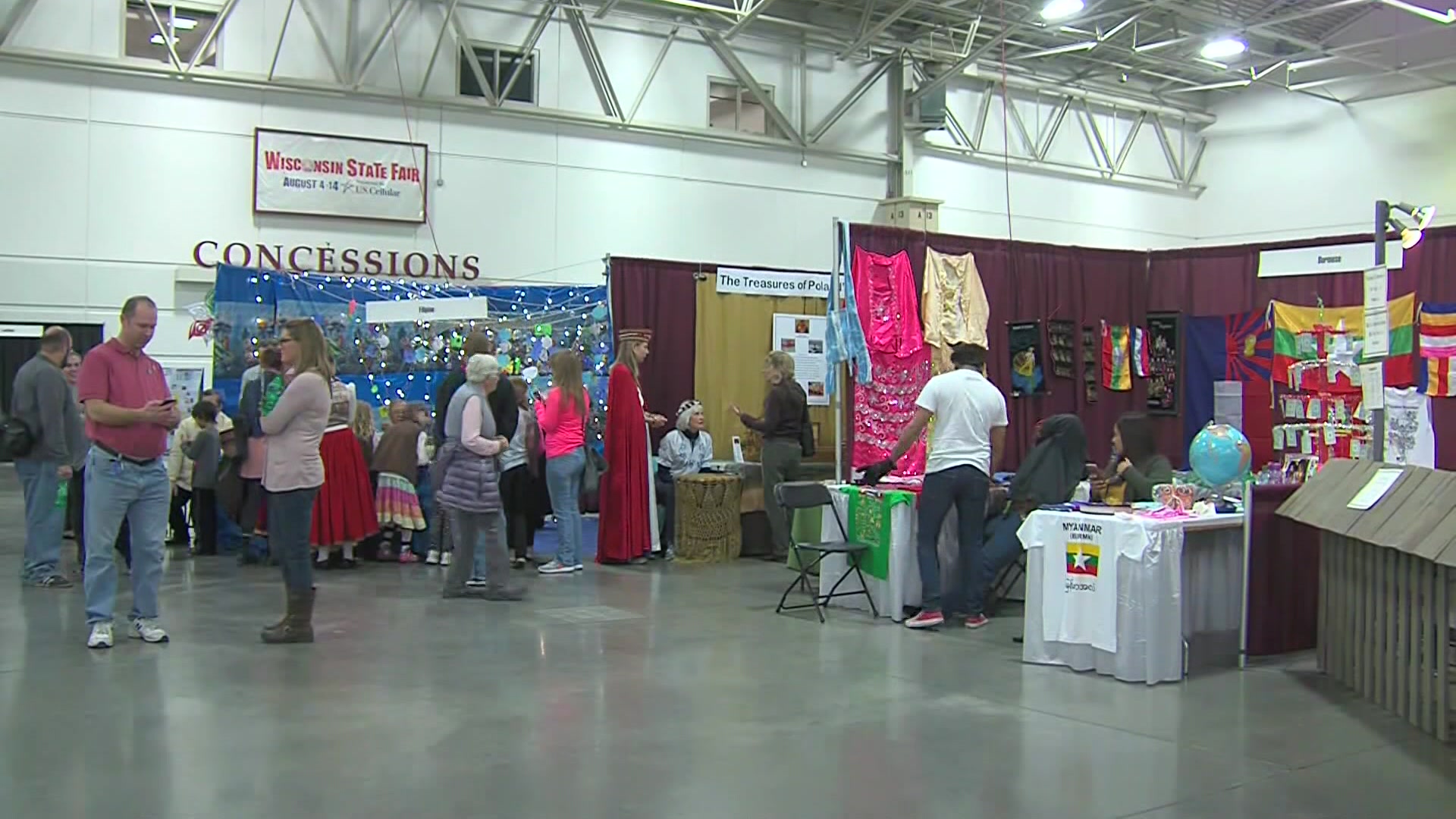 Milwaukee’s Holiday Folk Fair returns as in-person event after 2 years virtual