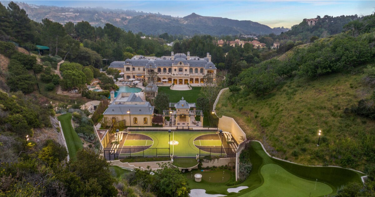 Mark Wahlberg’s Beverly Park mega-mansion lists for .5 million