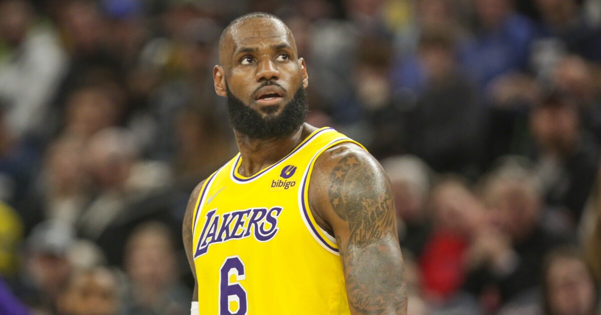 Hernández: LeBron James makes excuses instead of being a leader for Lakers