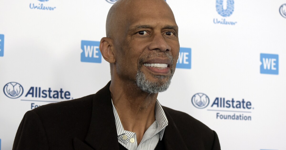 Kareem Abdul-Jabbar apologizes to LeBron James for critical comments