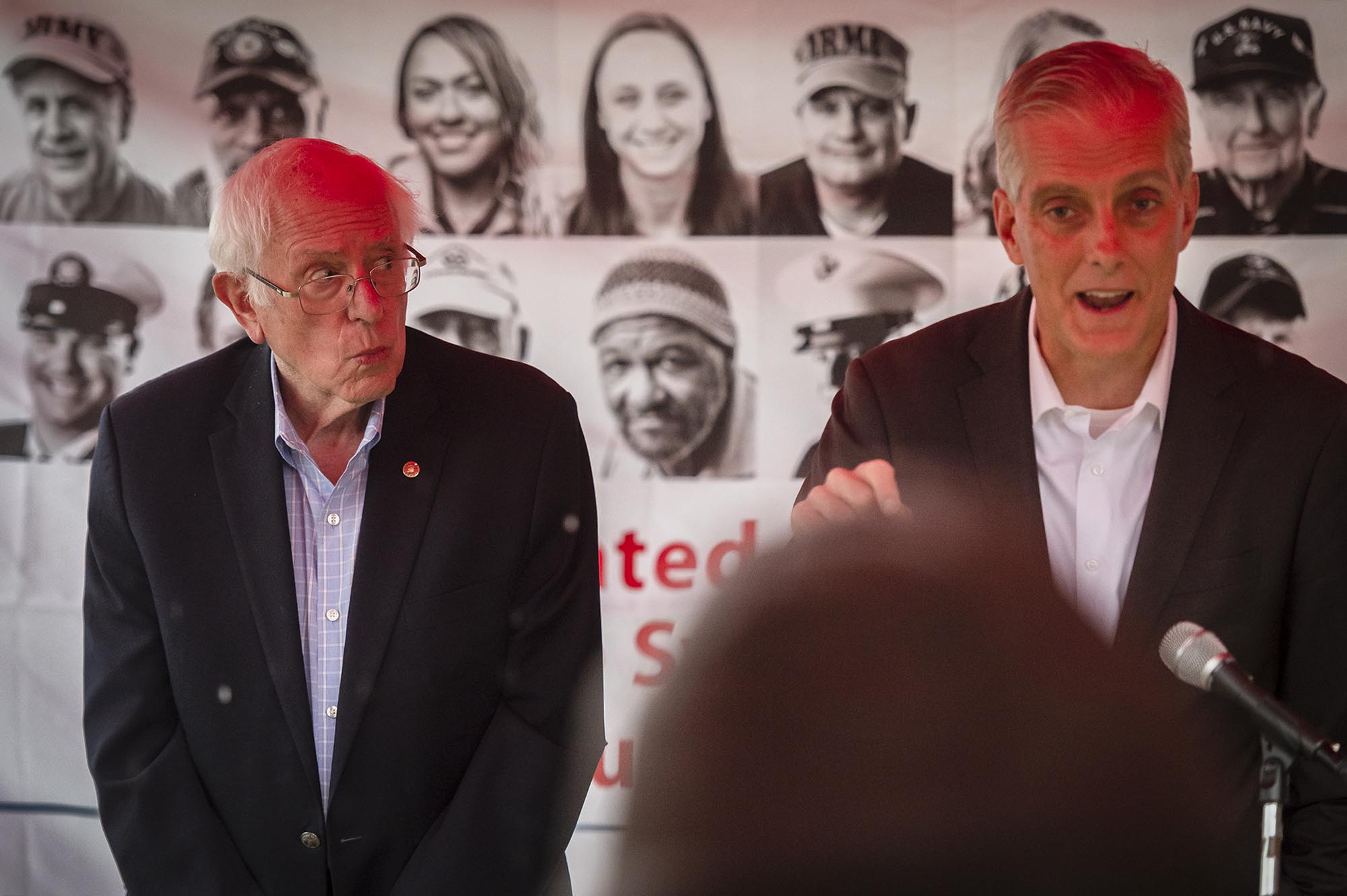 Sanders pushes for better health care for Vermont veterans during VA secretary’s visit