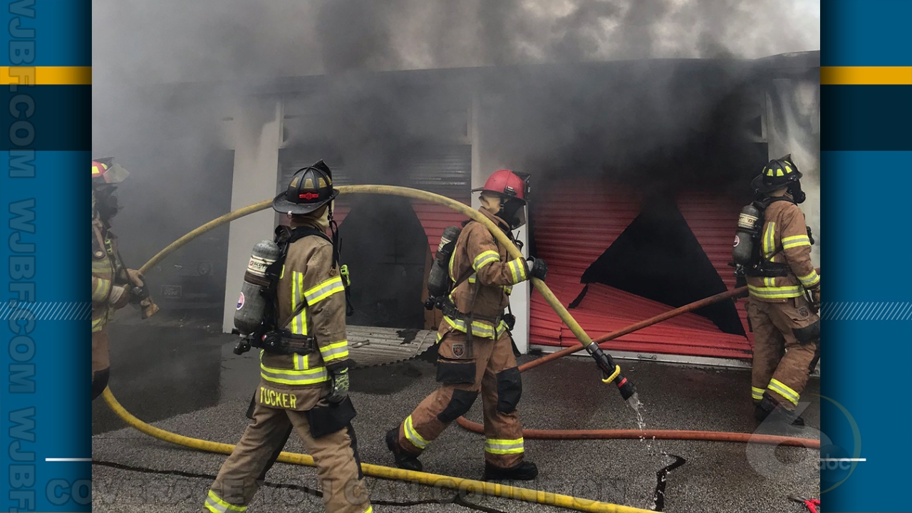 Storage unit fire reported on Gordon Highway in Augusta