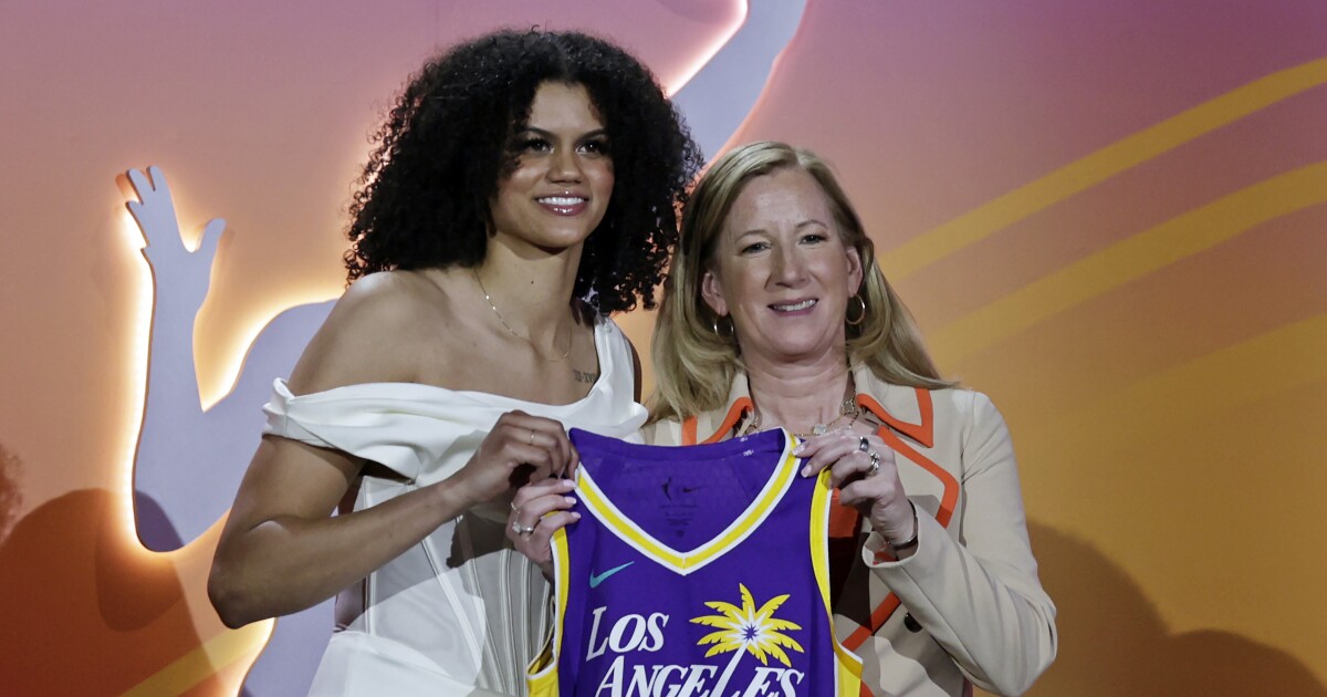 Sparks go for Candace Parker vibes, taking Tennessee’s Rae Burrell in WNBA draft