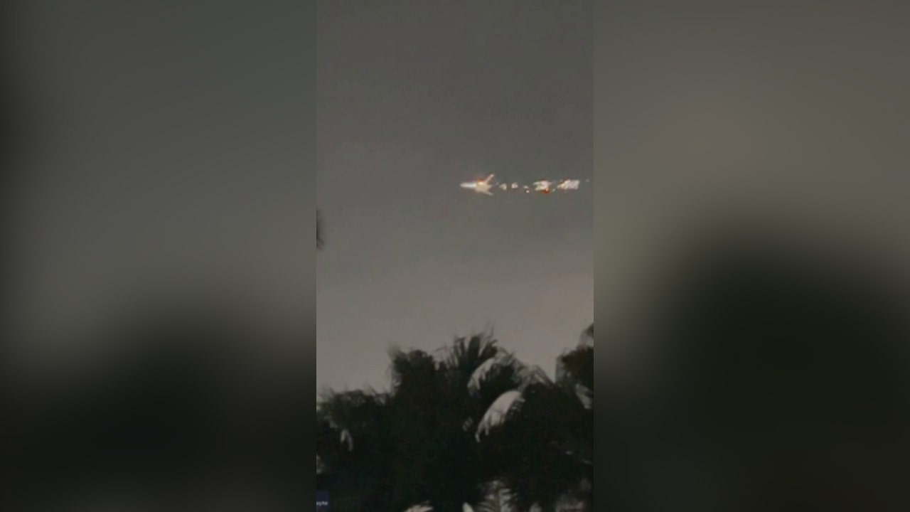 Atlas Air Boeing cargo plane suffers 'engine malfunction,' forced to make emergency landing in Miami