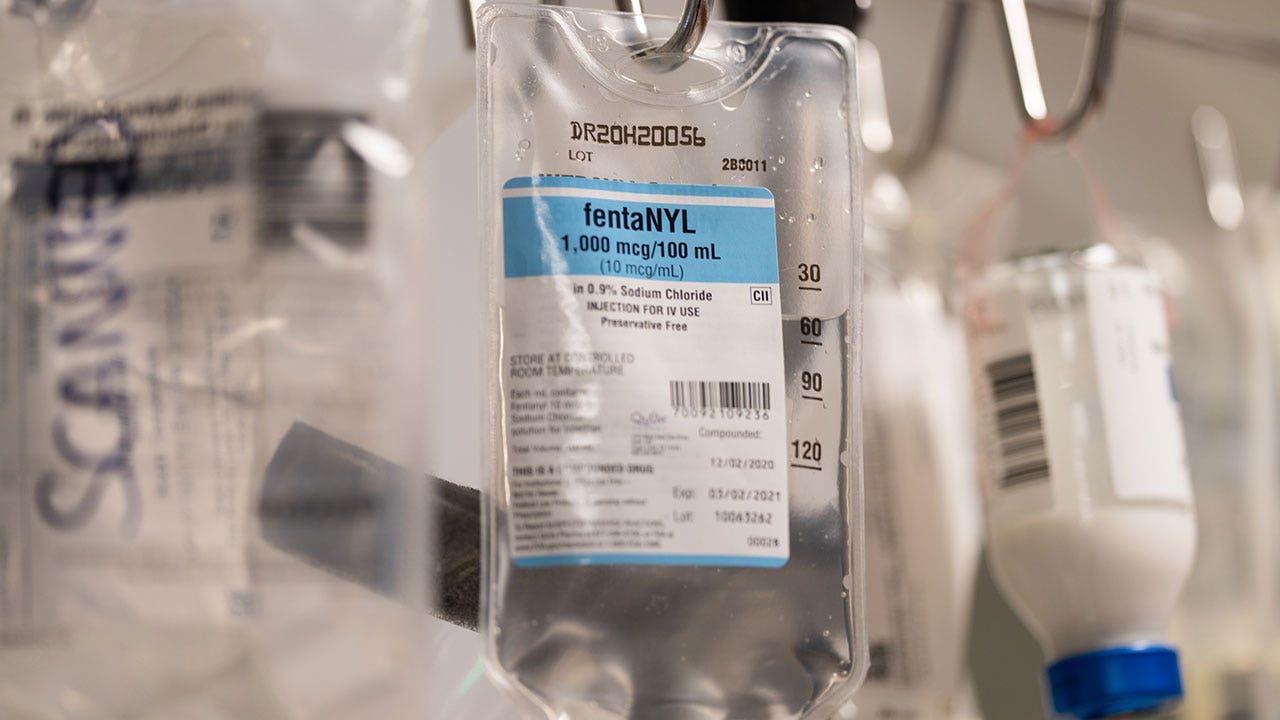 Oregon nurse allegedly replaced fentanyl IV bags with tap water prior to patient deaths