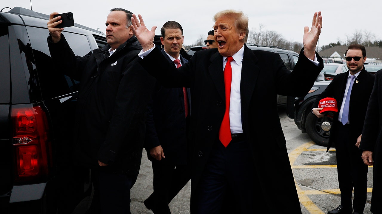 As Trump easily beats Haley in New Hampshire, she vows to stay in the race