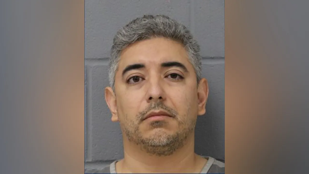 Texas man receives probation for death of teen boy who threw feces at his doorstep