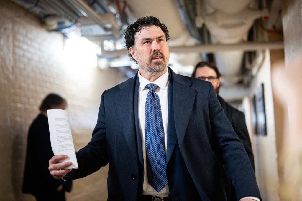 Former SEAL still fighting to defend country in Congress, this time on border security