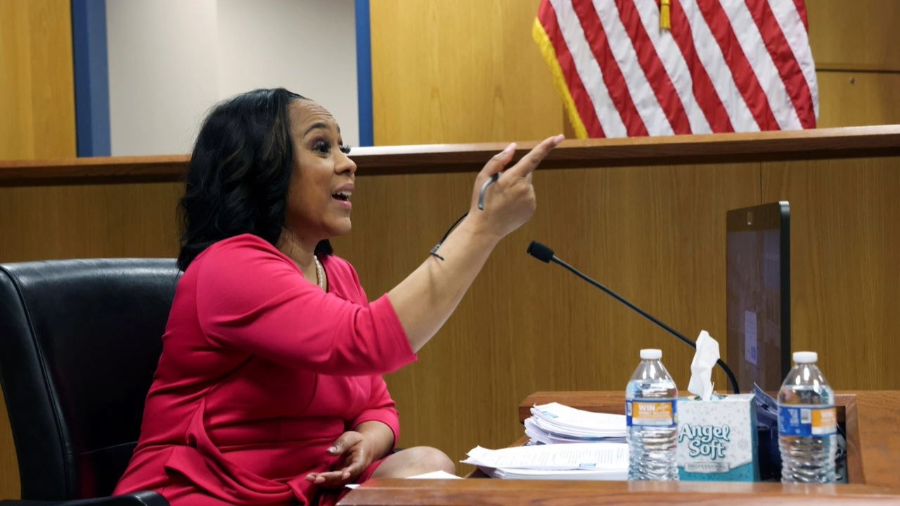 Jeanine Pirro calls out Fani Willis' behavior while testifying: 'Since when are you the judge?'