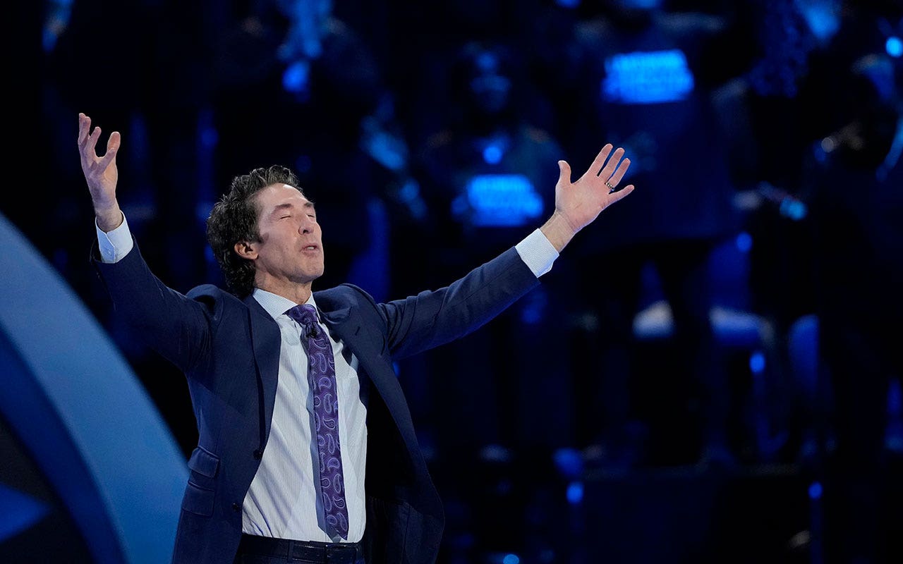 Lakewood Church holds healing and praise service a week after fatal shooting