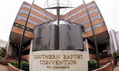 Southern Baptists shun church with female pastor, two others for defying sex abuse policy