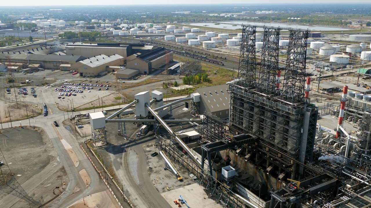 Power restored at Indiana BP refinery after outage forced temporary shutdown