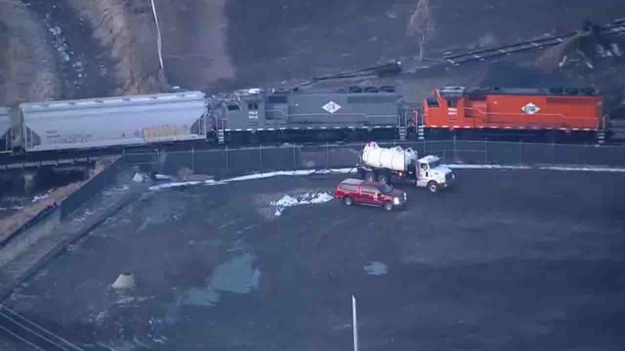 Train derails in Colorado, spills hundreds of gallons of diesel fuel
