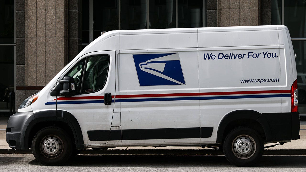USPS mail carrier shot and killed on the job, police offering 0K reward for info