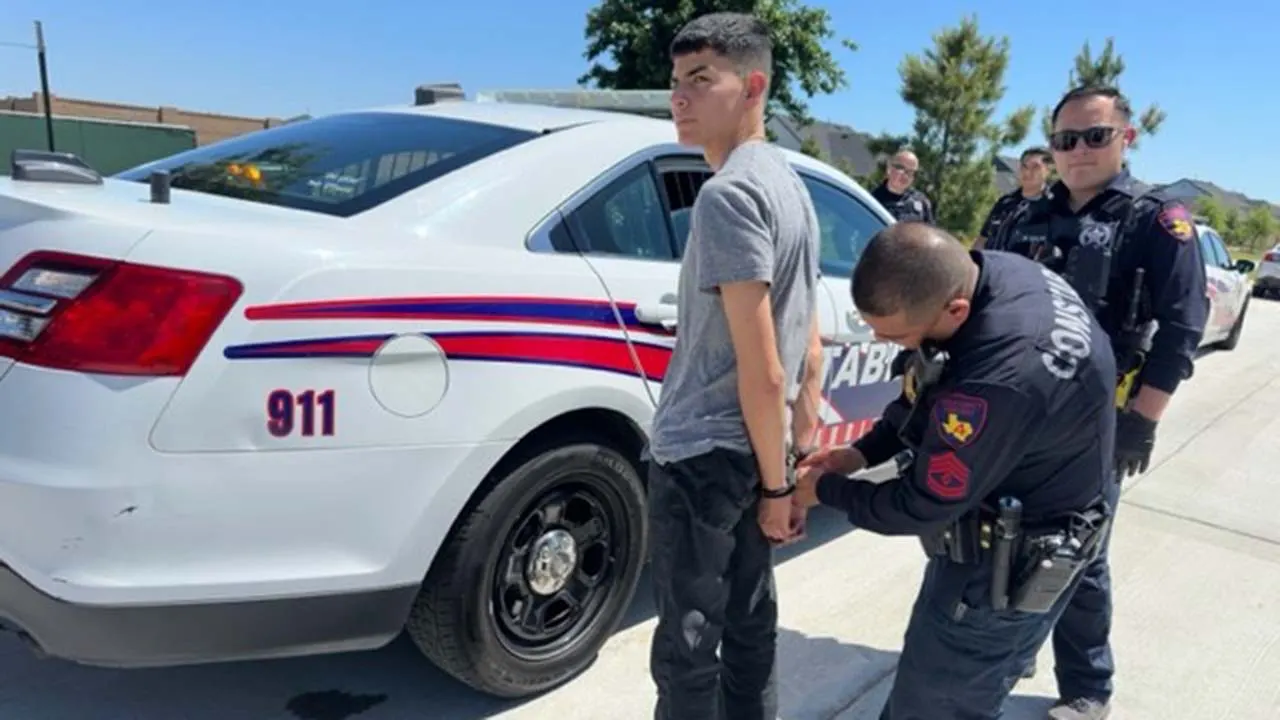 US Marine arrested in Texas after stealing over 0,000 in jewelry, authorities say