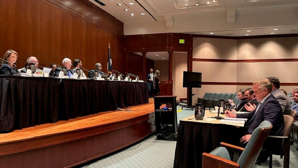 Realtor George Huntoon speaking at Senate hearing in Austin, Texas
