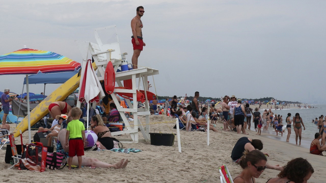NJ police eye absent parents after young mobs upend family-friendly vacation hot spots
