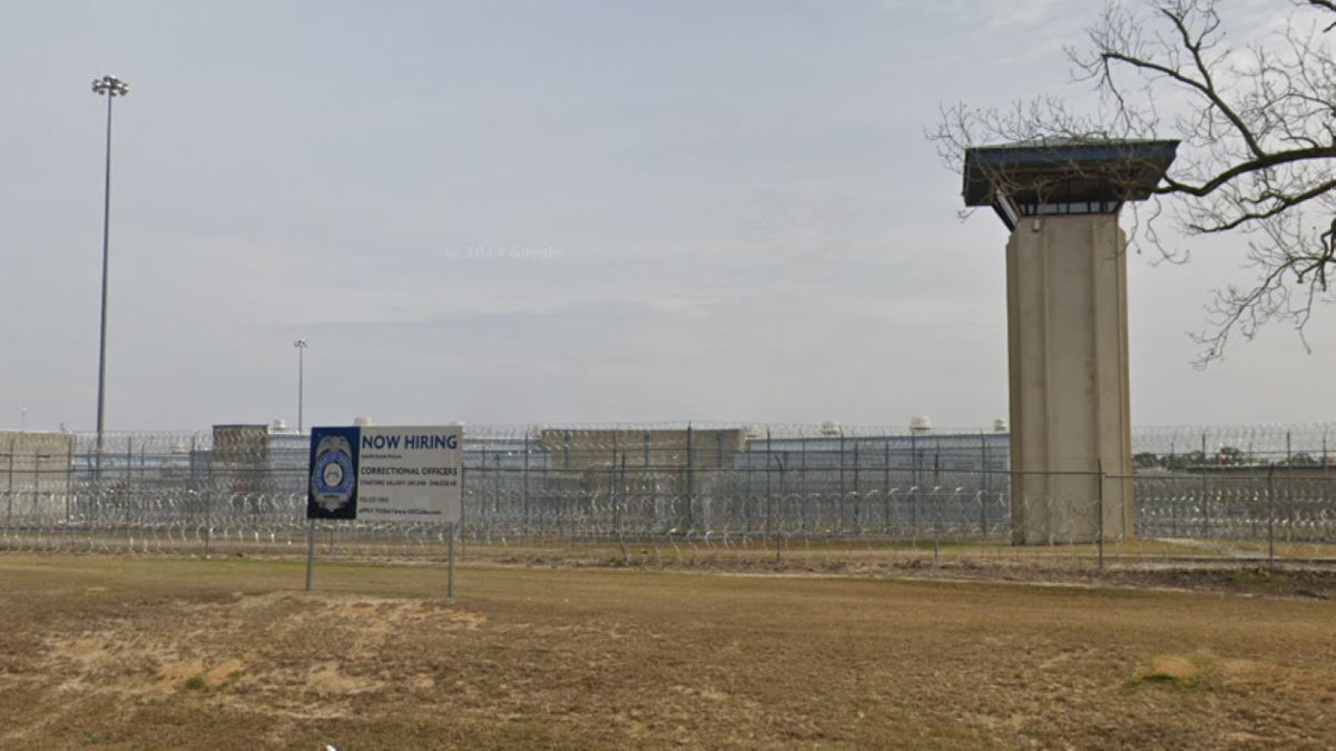 Wide shot of Smith State Prison