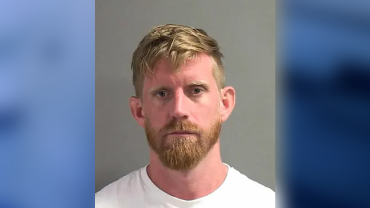 Florida man allegedly dangles, drops child headfirst from 2-story hotel balcony: 'Tragic event'