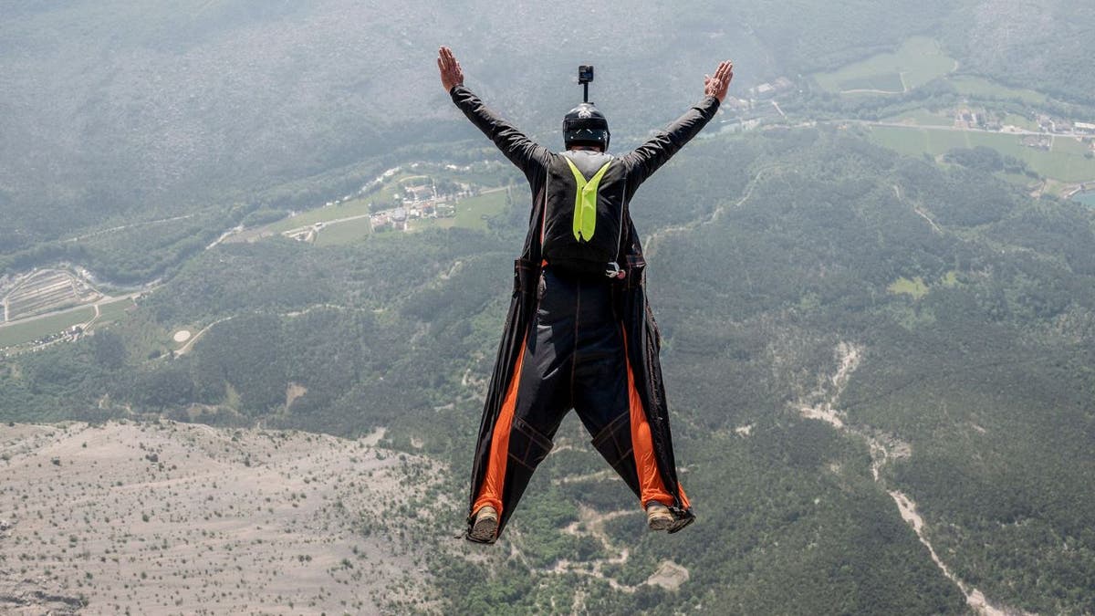 BASE Jump