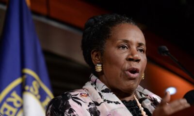 Late Rep. Sheila Jackson Lee's daughter running for mother's old House seat: 'I want to finish for my mom!'