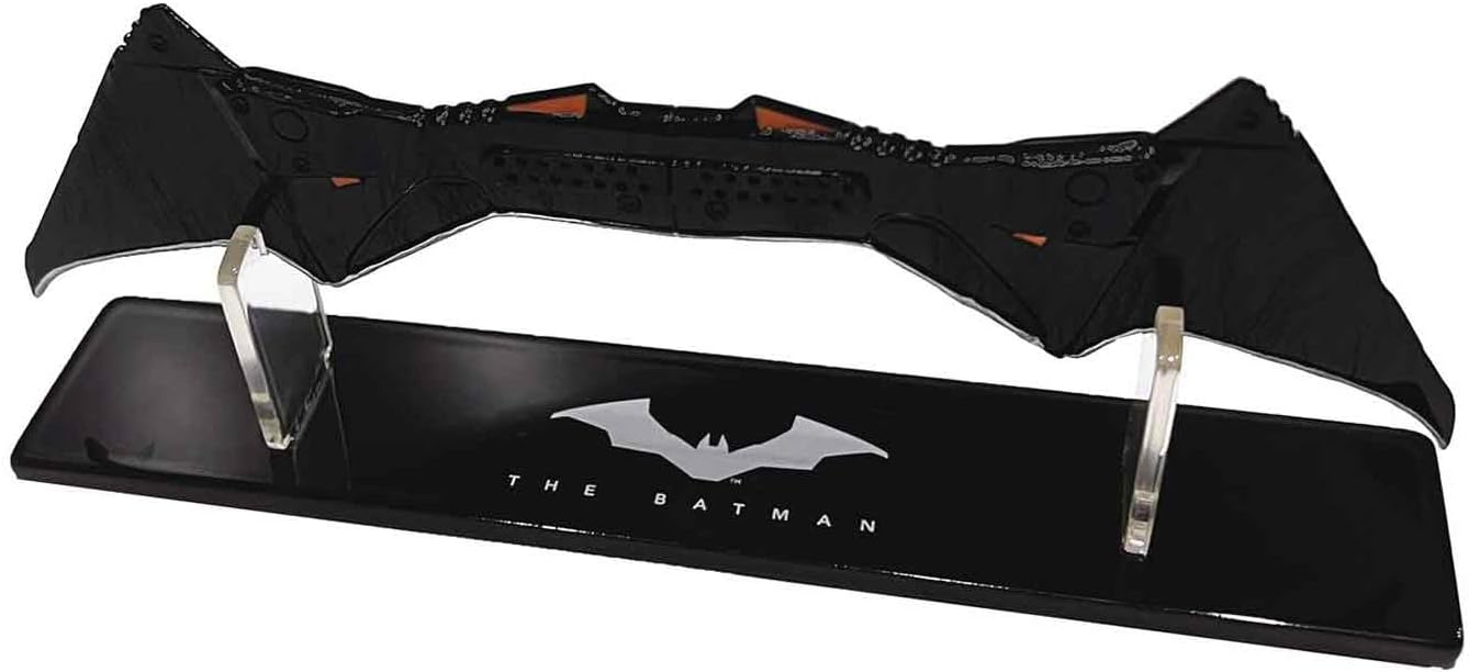 Factory Entertainment, Inc, us toys, FACCE The Batman Batarang Scaled Prop Replica Medium