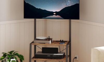 HOOBRO Rolling TV Stand with Mount and Power Outlet Up to 55 inch TV, Corner Entertainment Center, Small TV Stand with 3-Tier Storage Shelves for Living Room, Bedroom, Rustic Brown and Black BF66UDS01