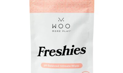 Woo More Play Freshies: All-Natural Feminine Intimacy Towelette Wipes with Coconut Oil and Aloe Vera, Promotes Feminine Health & Helps Alleviate Irritation – Vegan and Cruelty Free, 10ct