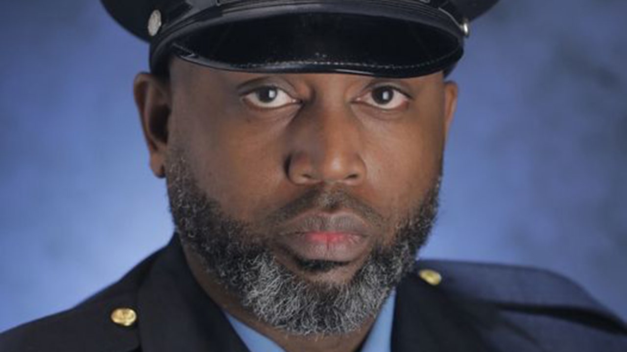 Chicago-area police officer killed while responding to 'armed offender' at bank, suspect charged