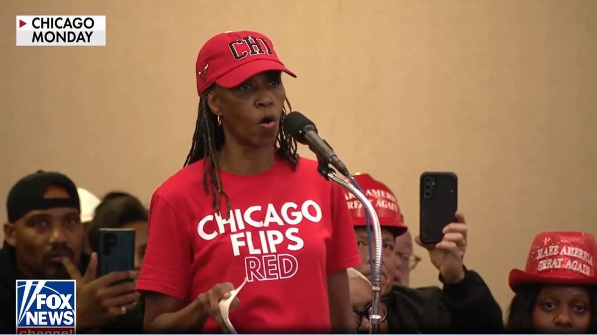 chicago residents protest Mayor Johnson's budget