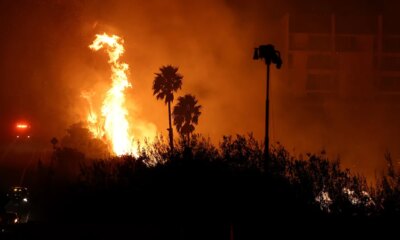 Pepperdine students shelter in library, campus center as Malibu fire forces evacuations